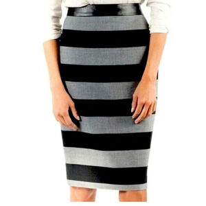 BANANA REPUBLIC Gray Black Striped Knee Pencil Skirt Faux Leather Waist Size 8